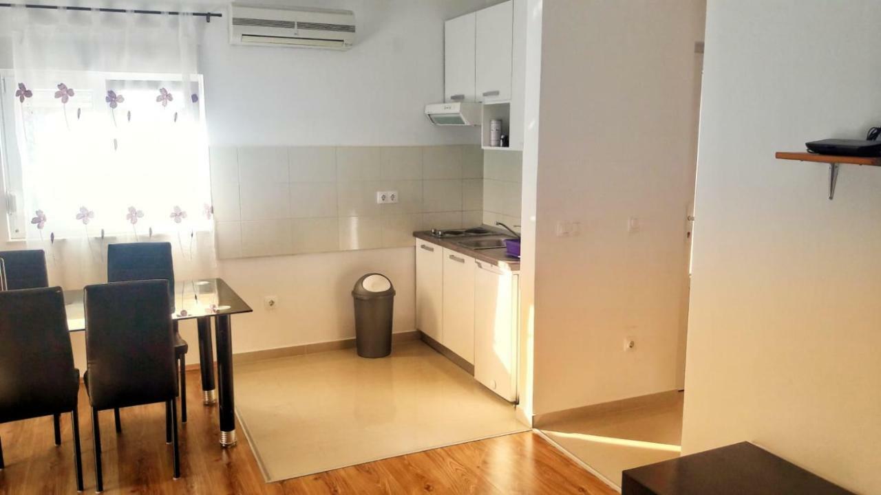 Apartman Kolan Exterior photo